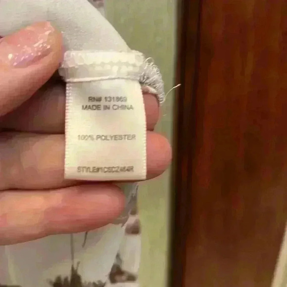 Alkemy Top button down hi lo - Picture 8 of 8